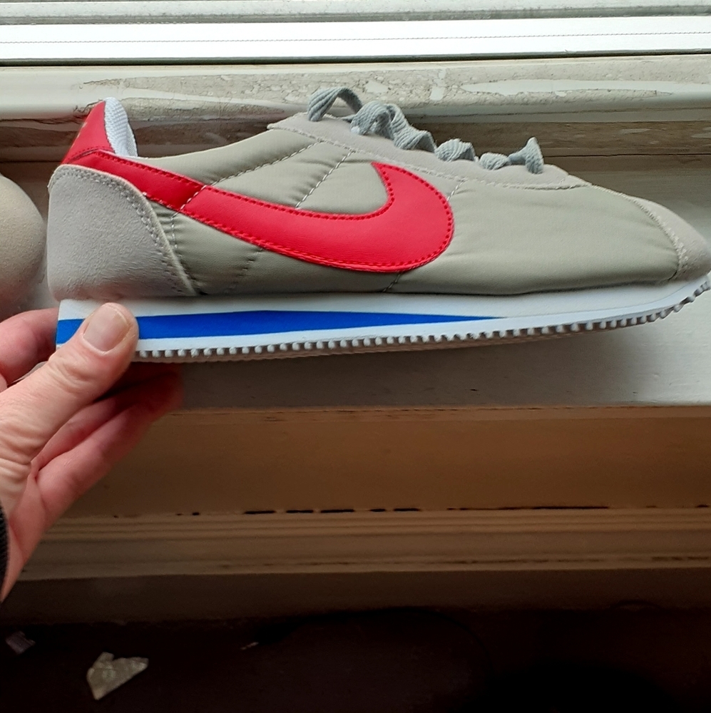 Brand new NIKE CORTEX